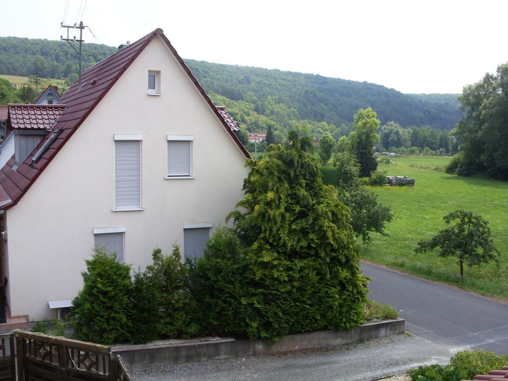 Pension Fitnessoase Eußenheim Esterno foto